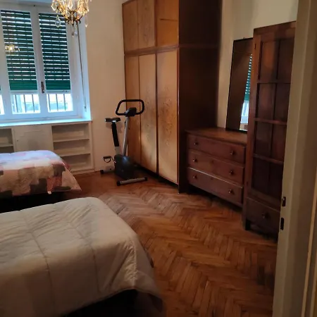 Rum i privatbostad Casa - House Xavier Una Casa Famigliare , Dame Entra Solo Chi A Un Bel Cuore , Non'e Il L'intero Alloggio Solo Stanze E Bagno